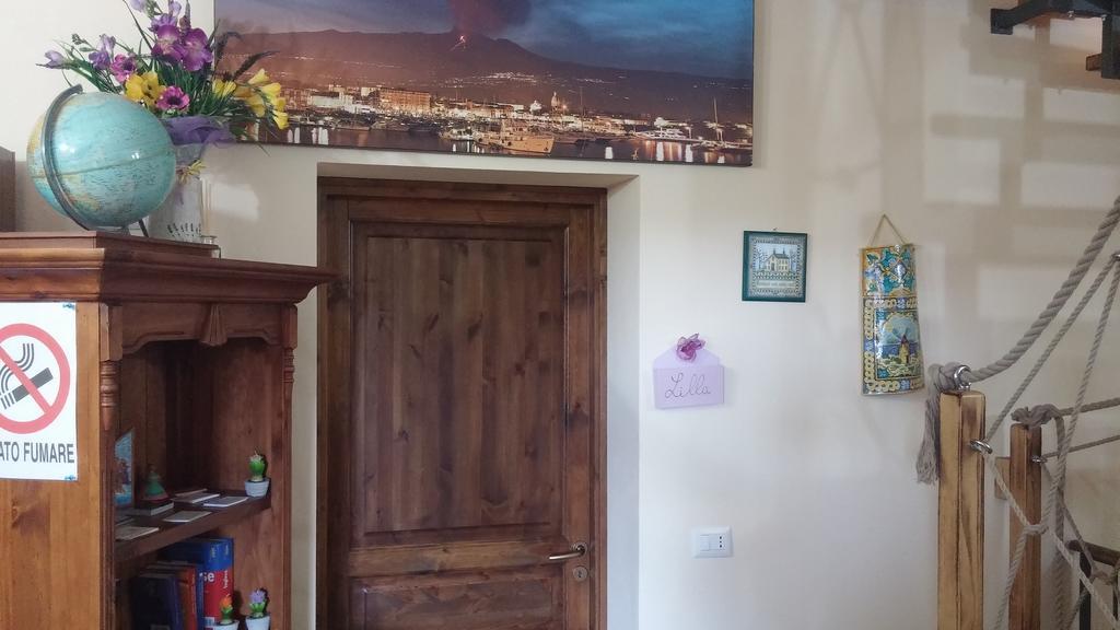 לינה וארוחת בוקר SantʼAlfio Etma מראה חיצוני תמונה